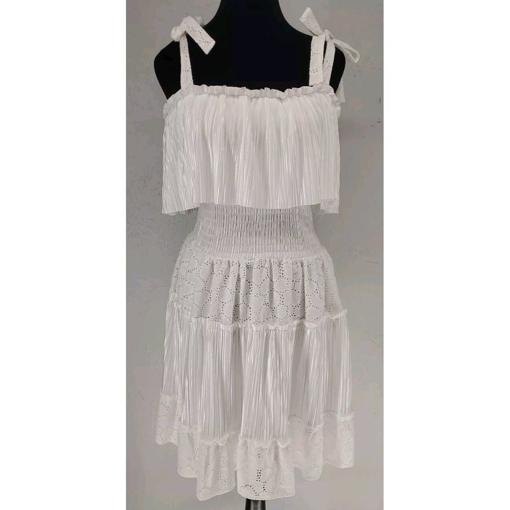 House of Wallace Everett Ruffle Dress White Pleated‎ Eyelet Smocked Medium NEW